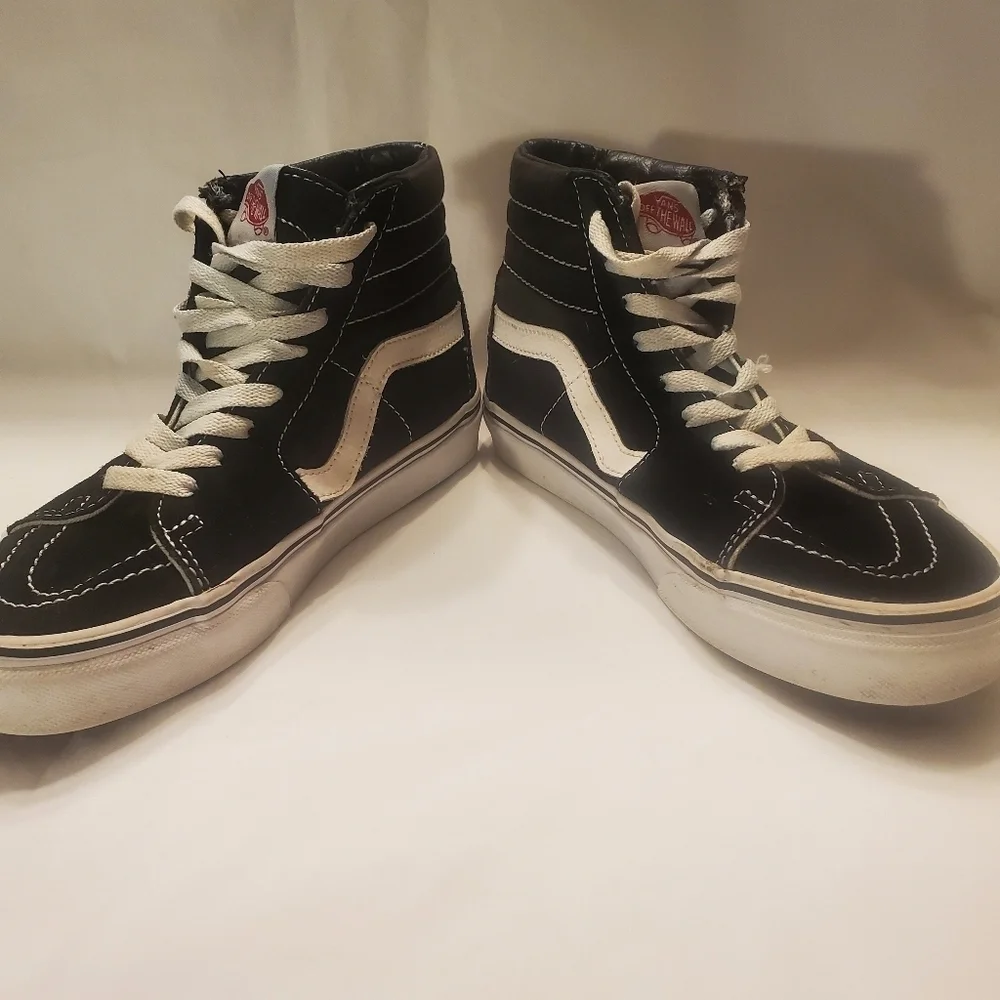 VANS Sk8-Hi Black With White Stripe Canvas High Top Sneakers Mns Sz 5 Wms Sz 6.5